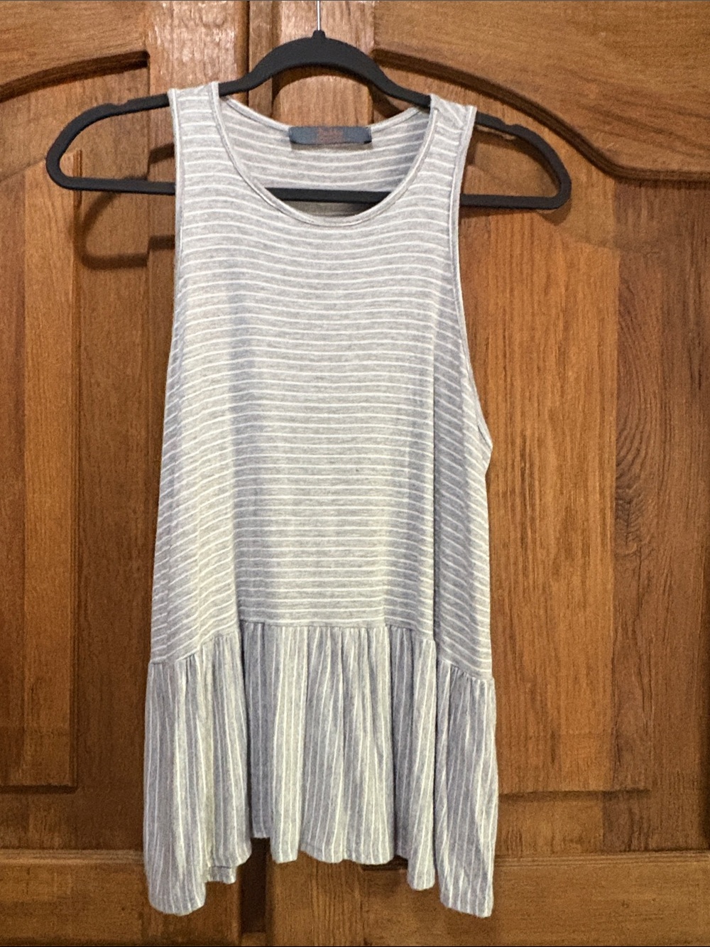 Sleeveless Striped Ruffle-Hem Tank Top - Light Gray
